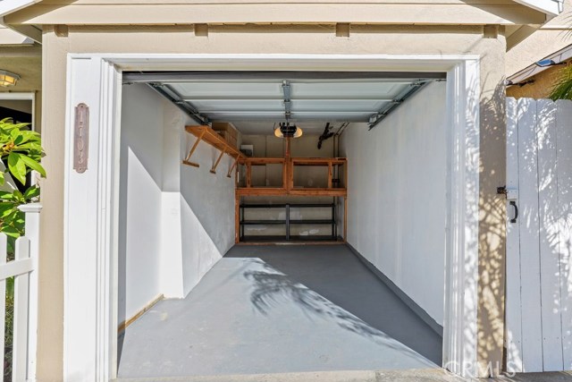 1703 Speyer Lane, Redondo Beach, California 90278, 3 Bedrooms Bedrooms, ,1 BathroomBathrooms,Residential,Sold,Speyer,SB20258559