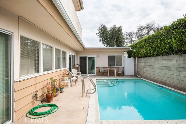 2917 Palm Avenue, Manhattan Beach, California 90266, 3 Bedrooms Bedrooms, ,2 BathroomsBathrooms,Residential,Sold,Palm,SB21012550