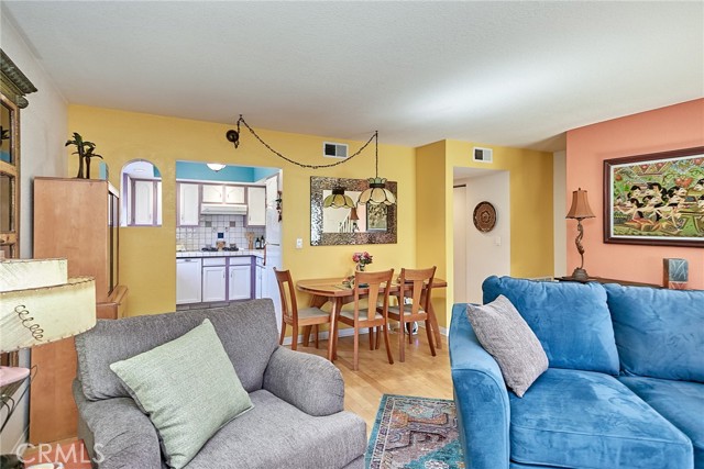 1334 12th Street, Manhattan Beach, California 90266, 2 Bedrooms Bedrooms, ,2 BathroomsBathrooms,Residential,Sold,12th,SB21023330