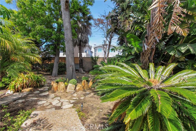 702 Maria Avenue, Redondo Beach, California 90277, 4 Bedrooms Bedrooms, ,2 BathroomsBathrooms,Residential,Sold,Maria,SB19137307