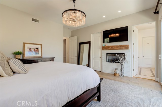 1804 Palm Avenue, Manhattan Beach, California 90266, 5 Bedrooms Bedrooms, ,4 BathroomsBathrooms,Residential,Sold,Palm,SB20158151