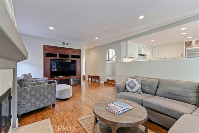 1345 23rd Street, Manhattan Beach, California 90266, 5 Bedrooms Bedrooms, ,3 BathroomsBathrooms,Residential,Sold,23rd,SB17091895