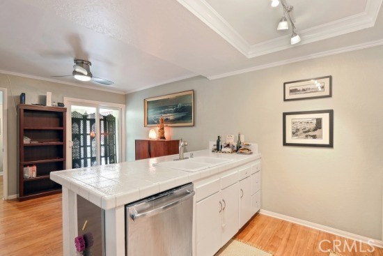 Eating area off of kitchn