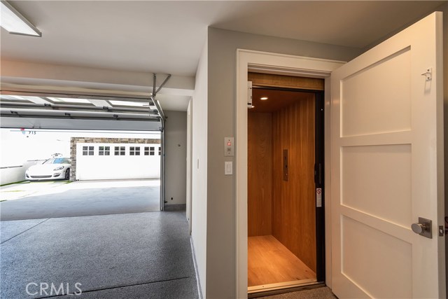 3-stop Elevator - access in garage for ease of use with groceries, etc.