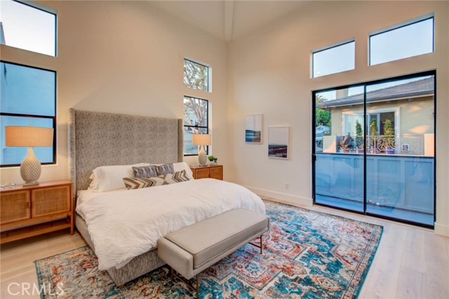 602 Irena Avenue, Redondo Beach, California 90277, 4 Bedrooms Bedrooms, ,4 BathroomsBathrooms,Residential,Sold,Irena,PV19131744