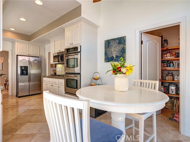 2225 Mathews Avenue, Redondo Beach, California 90278, 3 Bedrooms Bedrooms, ,2 BathroomsBathrooms,Residential,Sold,Mathews,SB20231740