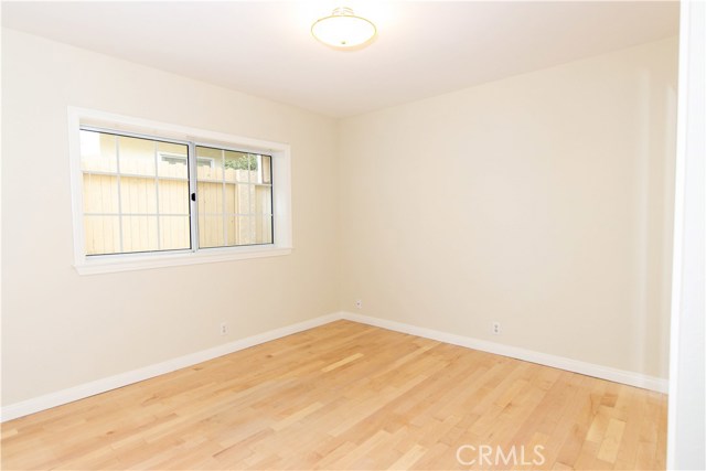 Downstairs bedroom 1
