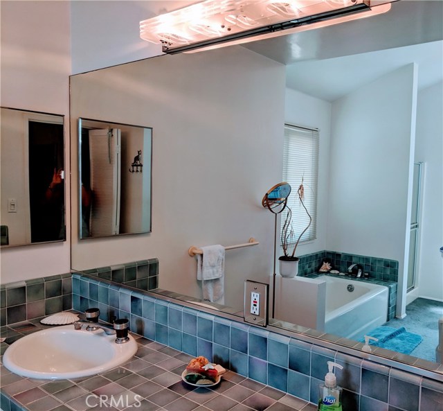 2005 Curtis Avenue, Redondo Beach, California 90278, 4 Bedrooms Bedrooms, ,2 BathroomsBathrooms,Residential,Sold,Curtis,SB18203004