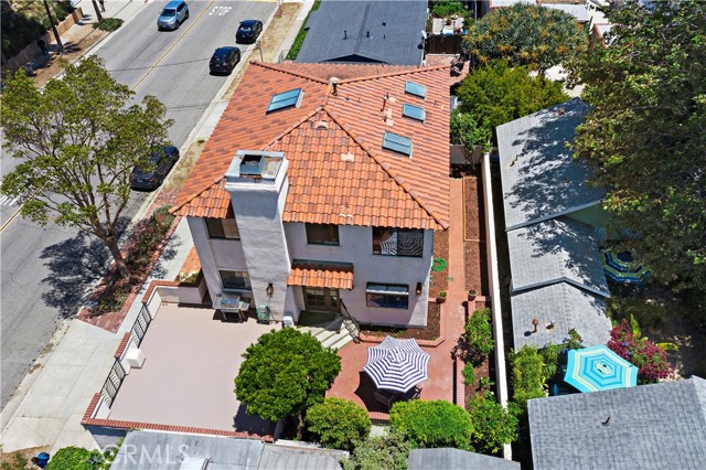 724 Vincent Street, Redondo Beach, California 90277, 4 Bedrooms Bedrooms, ,2 BathroomsBathrooms,Residential,Sold,Vincent Street,SB21031526