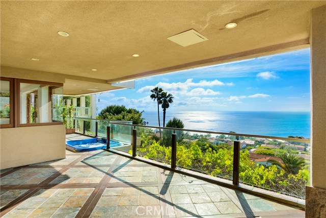 773 Via Del Monte, Palos Verdes Estates, California 90274, 3 Bedrooms Bedrooms, ,5 BathroomsBathrooms,Residential,Sold,Via Del Monte,PV19125055