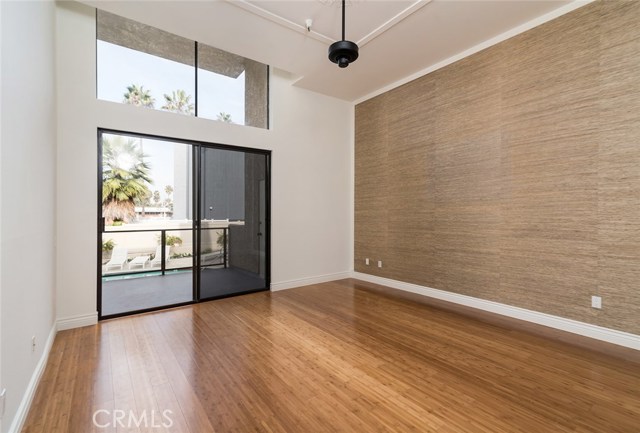 420 Esplanade, Redondo Beach, California 90277, 3 Bedrooms Bedrooms, ,2 BathroomsBathrooms,Residential,Sold,Esplanade,SB17257149