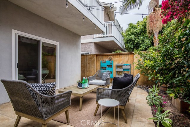 1715 Herrin Street, Redondo Beach, California 90278, 3 Bedrooms Bedrooms, ,2 BathroomsBathrooms,Residential,Sold,Herrin,SB19172058