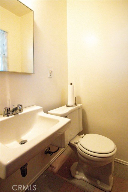 2502 Graham Avenue, Redondo Beach, California 90278, 3 Bedrooms Bedrooms, ,1 BathroomBathrooms,Residential,Sold,Graham,SB19074214