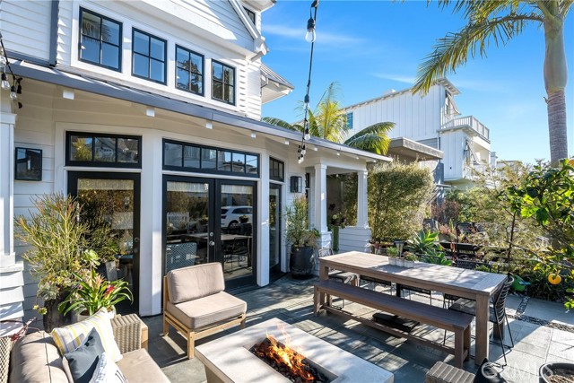 524 4th Street, Manhattan Beach, California 90266, 4 Bedrooms Bedrooms, ,2 BathroomsBathrooms,Residential,Sold,4th,SB21061545
