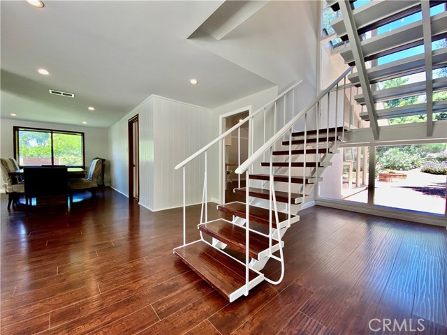 30 Encanto Drive, Rolling Hills Estates, California 90274, 4 Bedrooms Bedrooms, ,3 BathroomsBathrooms,Residential,Sold,Encanto,PV20080476