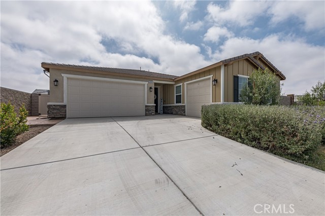Detail Gallery Image 1 of 1 For 31652 Greenwich Ct, Menifee,  CA 92584 - 4 Beds | 2/1 Baths