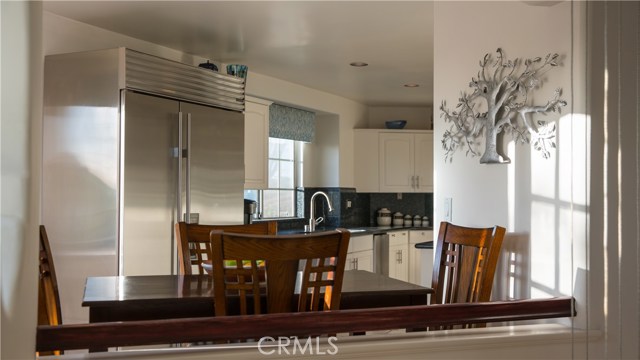 1021 Avenue D, Redondo Beach, California 90277, 4 Bedrooms Bedrooms, ,2 BathroomsBathrooms,Residential,Sold,Avenue D,SB21005310