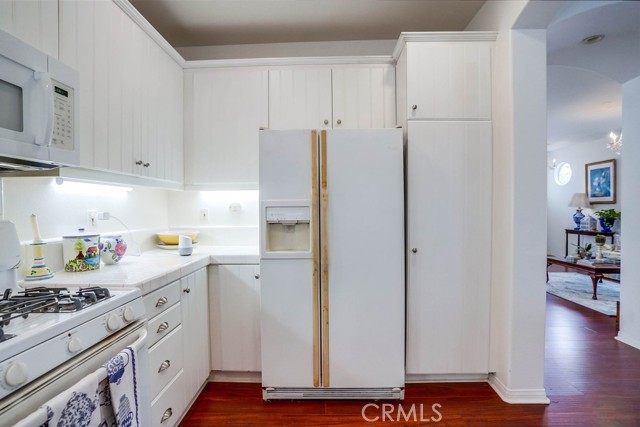 1800 Pacific Coast Highway, Redondo Beach, California 90277, 4 Bedrooms Bedrooms, ,2 BathroomsBathrooms,Residential,Sold,Pacific Coast Highway,SB21134588