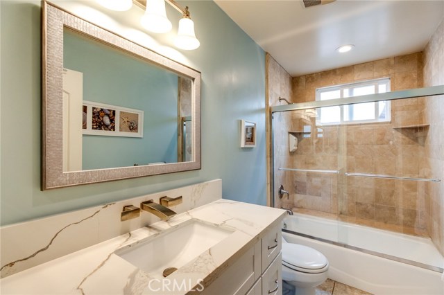 1119 Goodman Avenue, Redondo Beach, California 90278, 4 Bedrooms Bedrooms, ,3 BathroomsBathrooms,Residential,Sold,Goodman,SB19098884