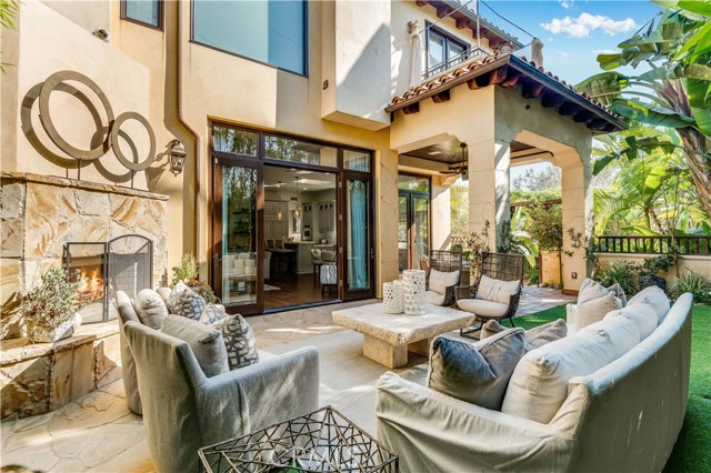 3305 Pine Avenue, Manhattan Beach, California 90266, 4 Bedrooms Bedrooms, ,1 BathroomBathrooms,Residential,Sold,Pine,SB20042109