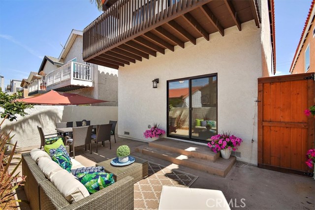 1627 Carlson Lane, Redondo Beach, California 90278, 3 Bedrooms Bedrooms, ,2 BathroomsBathrooms,Residential,Sold,Carlson,SB19160079