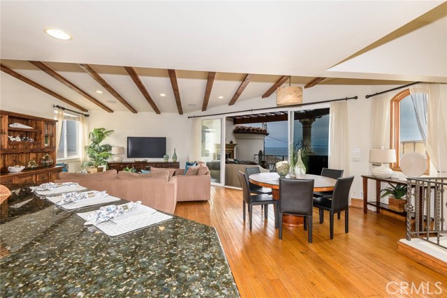 2934 Hermosa Avenue, Hermosa Beach, California 90254, 3 Bedrooms Bedrooms, ,3 BathroomsBathrooms,Residential,Sold,Hermosa,SB18080903