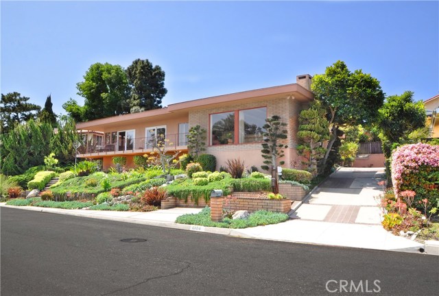 6024 Via Sonoma, Rancho Palos Verdes, California 90275, 3 Bedrooms Bedrooms, ,4 BathroomsBathrooms,Residential,Sold,Via Sonoma,PV18087380