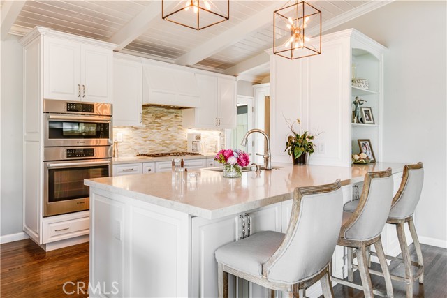 26 Gaucho Drive, Rolling Hills Estates, California 90274, 4 Bedrooms Bedrooms, ,2 BathroomsBathrooms,Residential,Sold,Gaucho,SB21153280
