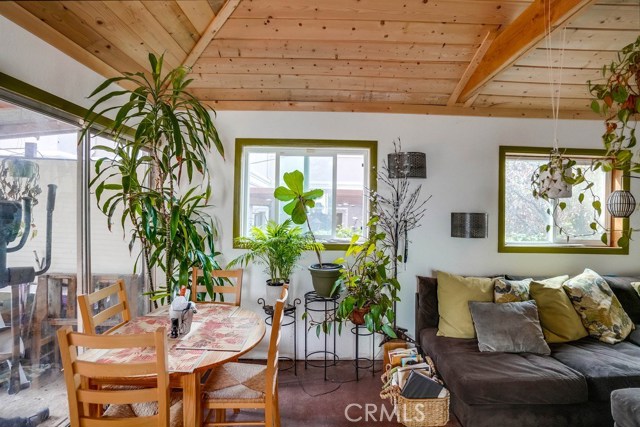 back house dining / living area