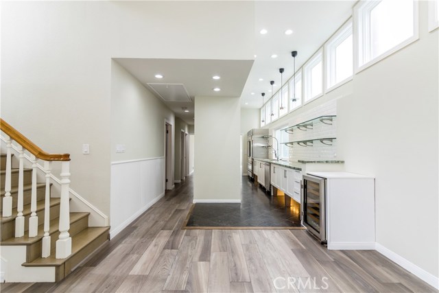 121 35th Street, Manhattan Beach, California 90266, 4 Bedrooms Bedrooms, ,4 BathroomsBathrooms,Residential,Sold,35th,SB19227401