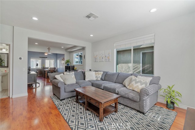 3 Bed Home for Sale in Torrance, California