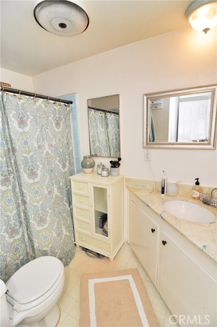 233 38th Place, Manhattan Beach, California 90266, ,Residential Income,Sold,38th,SB20037040