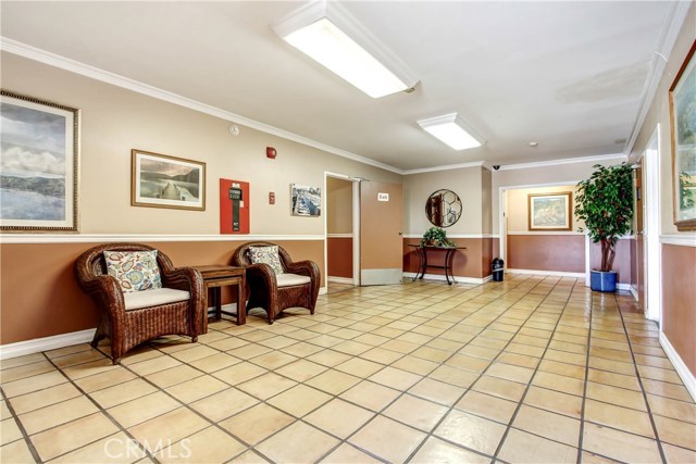 LOBBY AND MAIL BOXES WALK TO ELEVATOR LOBBY AND MAIL BOXES WALK TO ELEVATOR