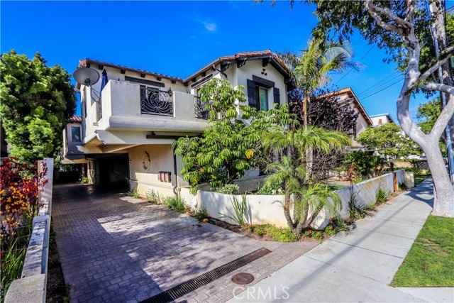 2012 Grant Avenue, Redondo Beach, California 90278, 4 Bedrooms Bedrooms, ,3 BathroomsBathrooms,Residential,Sold,Grant,PW21133997