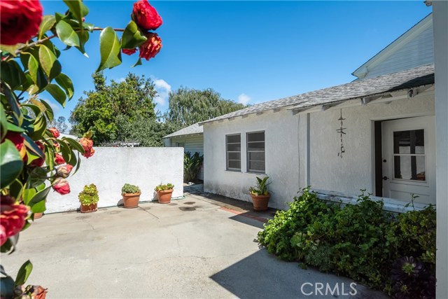 855 17th Street, Manhattan Beach, California 90266, 3 Bedrooms Bedrooms, ,1 BathroomBathrooms,Residential,Sold,17th,SB20069688