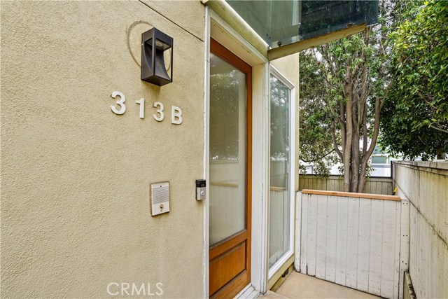 313 Anita Street, Redondo Beach, California 90278, 4 Bedrooms Bedrooms, ,3 BathroomsBathrooms,Residential,Sold,Anita,SB21003759