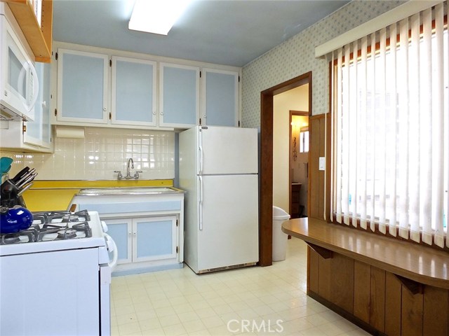 2715 Ralston Lane, Redondo Beach, California 90278, 3 Bedrooms Bedrooms, ,1 BathroomBathrooms,Residential,Sold,Ralston,PV19144228