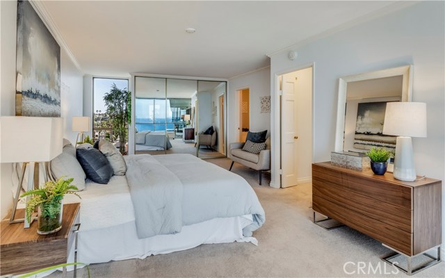 531 Esplanade, Redondo Beach, California 90277, 2 Bedrooms Bedrooms, ,3 BathroomsBathrooms,Residential,Sold,Esplanade,SB19000040