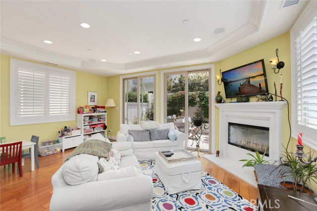 1738 Carlson Lane, Redondo Beach, California 90278, 4 Bedrooms Bedrooms, ,2 BathroomsBathrooms,Residential,Sold,Carlson,SB19118204