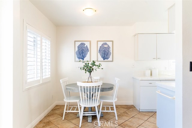 1600 Spreckels Lane, Redondo Beach, California 90278, 3 Bedrooms Bedrooms, ,2 BathroomsBathrooms,Residential,Sold,Spreckels,SB19058149