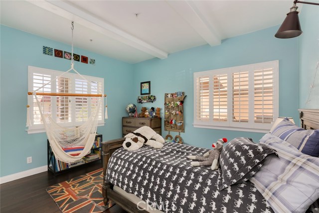 620 Juanita Avenue, Redondo Beach, California 90277, 3 Bedrooms Bedrooms, ,2 BathroomsBathrooms,Residential,Sold,Juanita,SB19033895