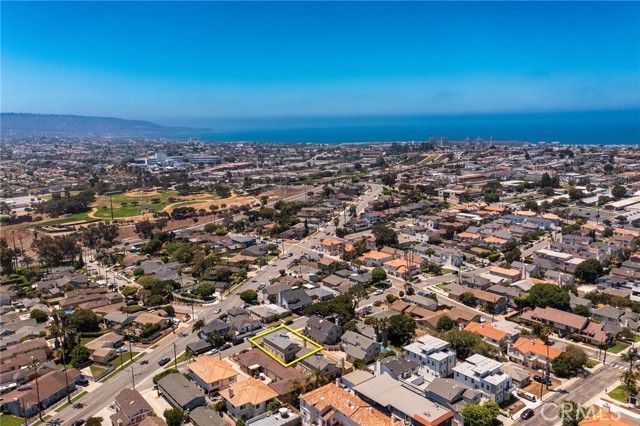 2011 Havemeyer Lane, Redondo Beach, California 90278, 3 Bedrooms Bedrooms, ,2 BathroomsBathrooms,Residential,Sold,Havemeyer,SB21147900