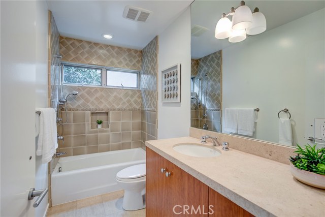 2400 Palm Avenue, Manhattan Beach, California 90266, 4 Bedrooms Bedrooms, ,4 BathroomsBathrooms,Residential,Sold,Palm,SB20055026