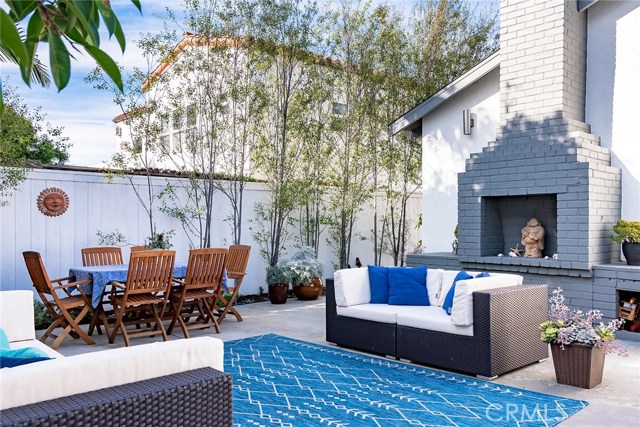 1156 9th Street, Hermosa Beach, California 90254, 3 Bedrooms Bedrooms, ,1 BathroomBathrooms,Residential,Sold,9th,SB20005266