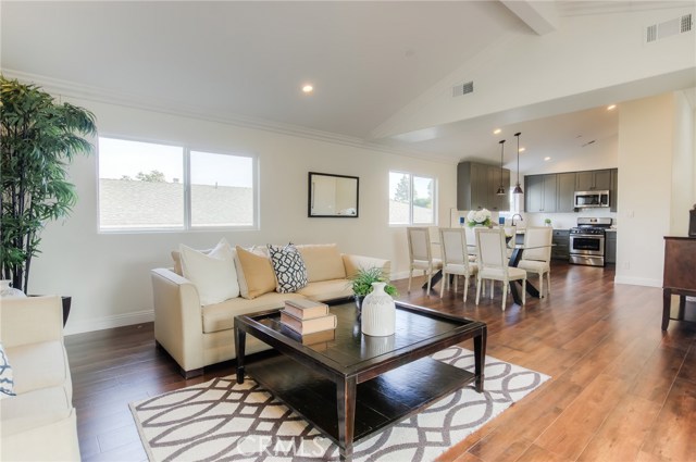 2615 Nelson Avenue, Redondo Beach, California 90278, 3 Bedrooms Bedrooms, ,2 BathroomsBathrooms,Residential,Sold,Nelson,SB18026693