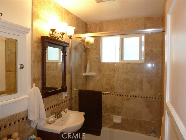 Newer 2nd bathroom Newer 2nd bathroom