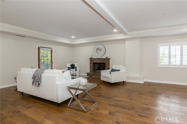 2515 Voorhees Avenue, Redondo Beach, California 90278, 4 Bedrooms Bedrooms, ,4 BathroomsBathrooms,Residential,Sold,Voorhees,SB18062969