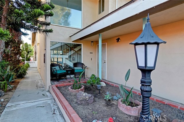 1322 Amethyst Street, Redondo Beach, California 90277, ,Residential Income,Sold,Amethyst,SB18047109