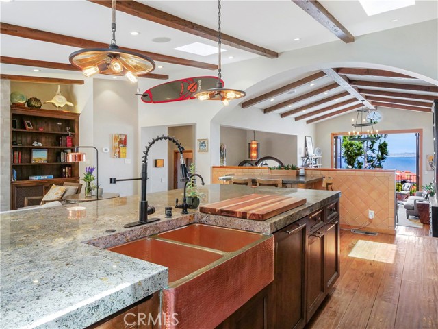 592 Via Almar, Palos Verdes Estates, California 90274, 4 Bedrooms Bedrooms, ,4 BathroomsBathrooms,Residential,Sold,Via Almar,SB21138248