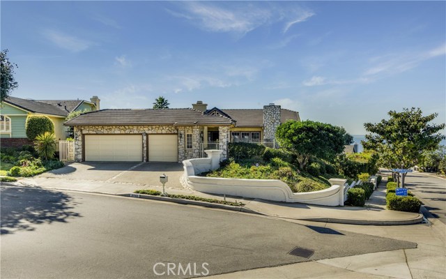 30103 Avenida Celestial, Rancho Palos Verdes, California 90275, 3 Bedrooms Bedrooms, ,2 BathroomsBathrooms,Residential,Sold,Avenida Celestial,PV18027918